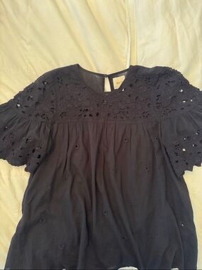 Woven Lace Yoke Short Sleeve Top - Black